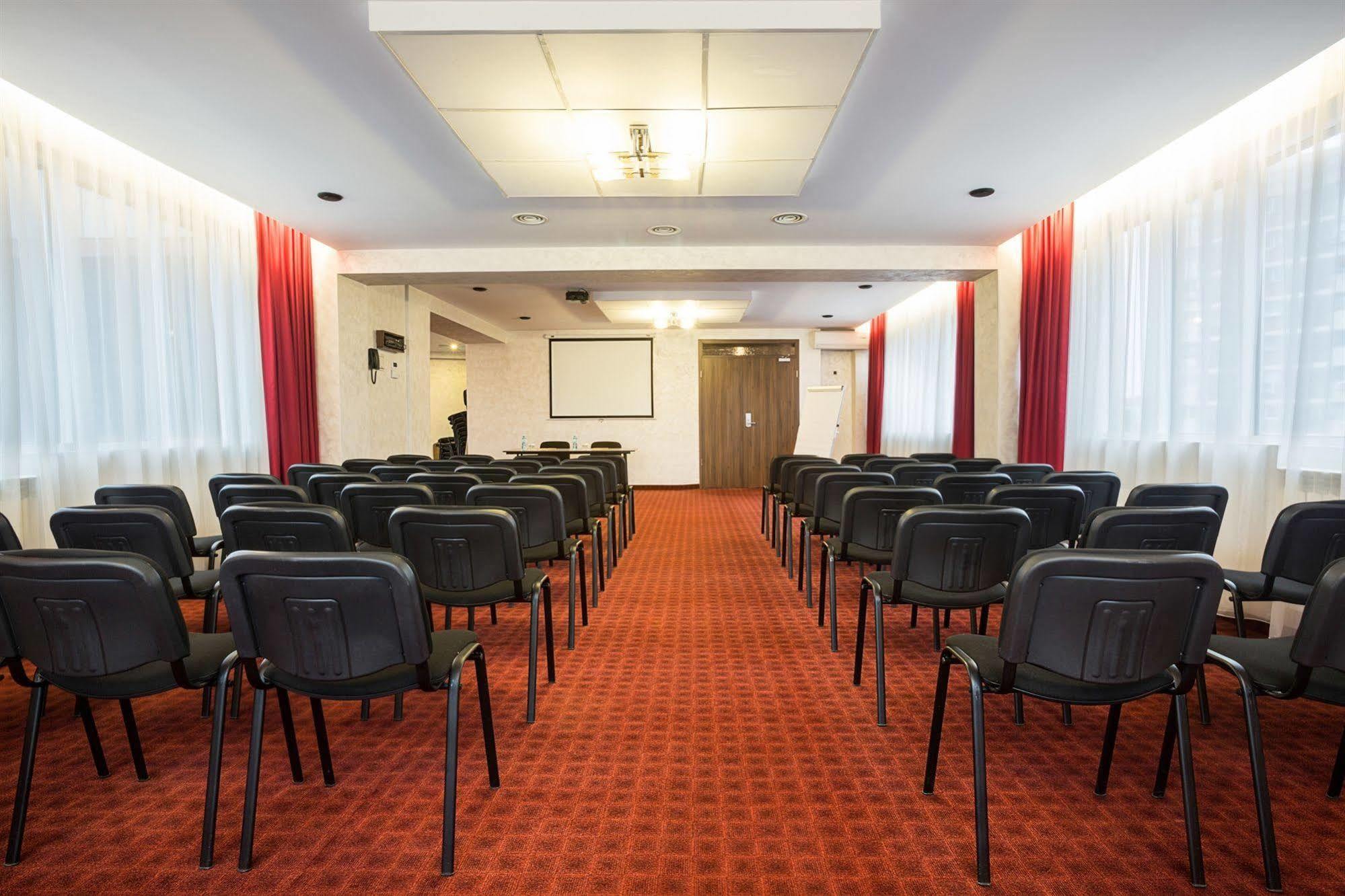 Hotel Inter Business Bucarest Extérieur photo